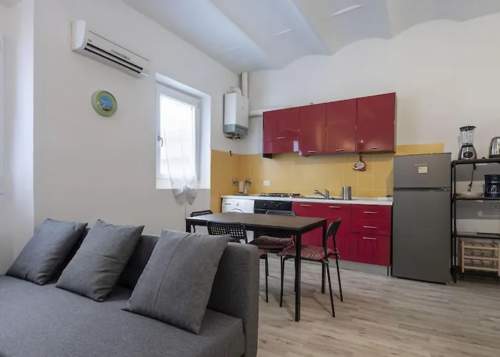 Unyca - Charming Cozy Retreat - Florence